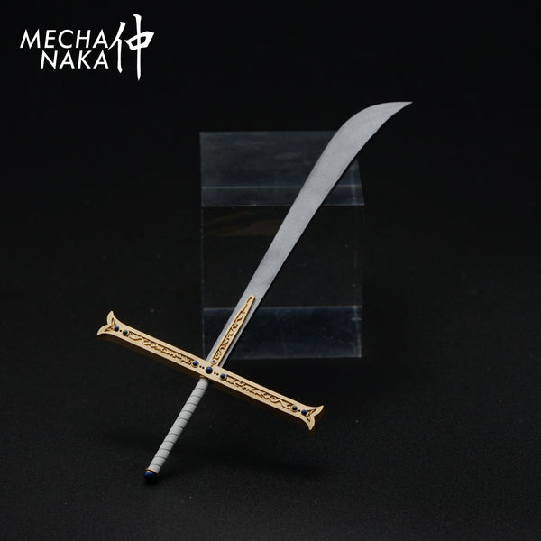 MechaNaka's Gunpla weapon - A miniature sword inspired by Dracule "Hawk Eyes" Mihawk's sword, Yoru, from One Piece. With this gigantic black blade, Mihawk holds the title of the "Strongest Swordsman in the World".